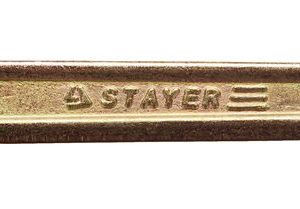 STAYER 19 x 22 мм, рожковый гаечный ключ (27038-19-22) — изображение 1